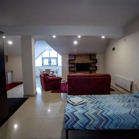 City Center Apartments Pirot Exterior photo